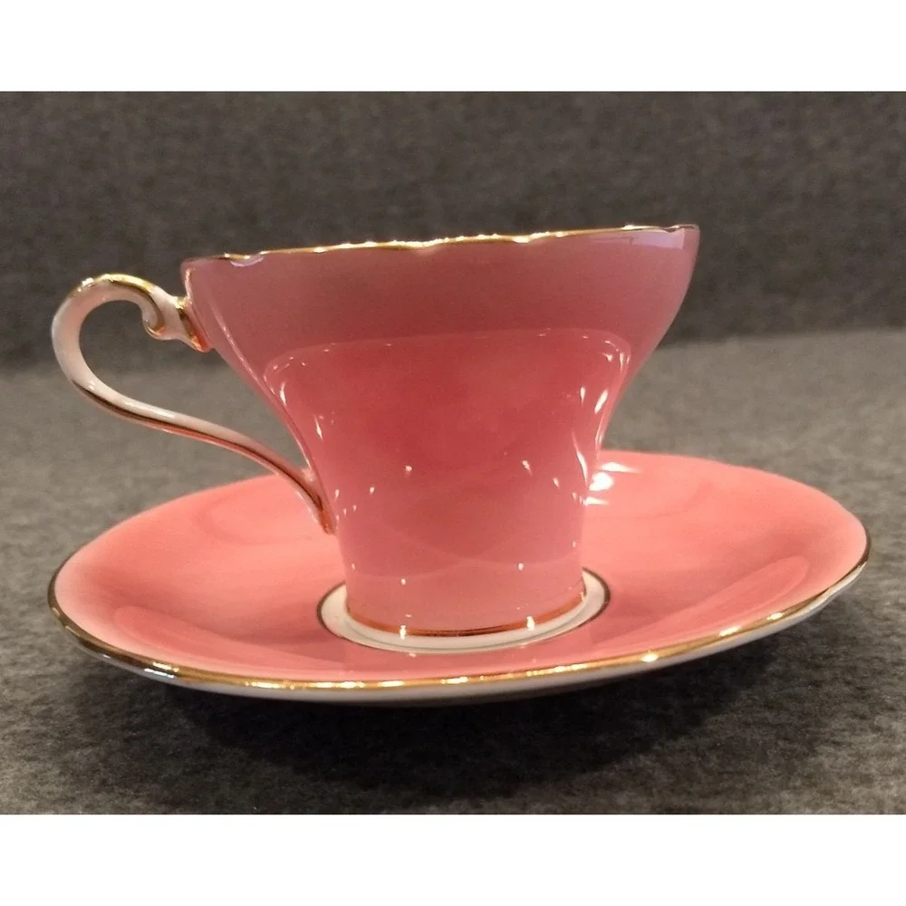 Aynsley Teacup & Saucer Pink Cabbage Rose Corset Bone China Gold Gilt‎ England